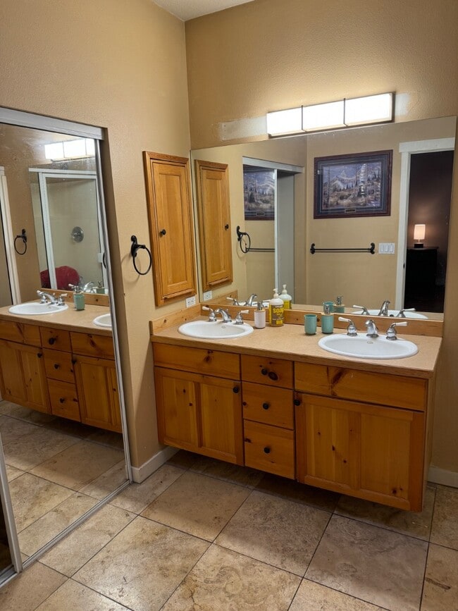 1885 Lacy Ln in Whitefish, MT - Building Photo - Building Photo