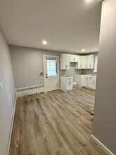 80 E 1st St in Deer Park, NY - Building Photo - Building Photo