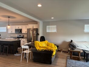 631 Hillcrest Dr in Waunakee, WI - Building Photo - Building Photo