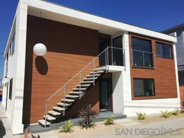 717 5th St in Coronado, CA - Foto de edificio