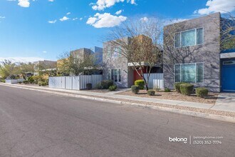 864 E Park Modern Dr in Tucson, AZ - Foto de edificio - Building Photo