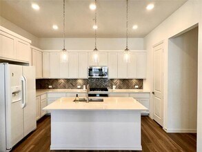 1065 Keene Rdg Dr in Allen, TX - Building Photo - Building Photo