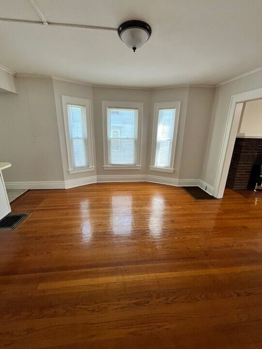 103-105 Trinity Pl in Syracuse, NY - Building Photo
