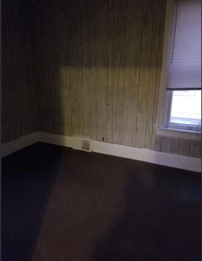 2413 N 24th Pl in Milwaukee, WI - Building Photo - Building Photo