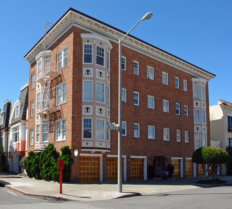 5 Rico Way in San Francisco, CA - Building Photo