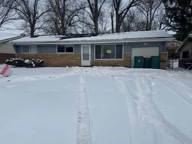 property at 9744 Lanier Dr