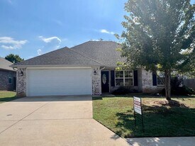 612 Ridge Point Dr in Fort Smith, AR - Building Photo