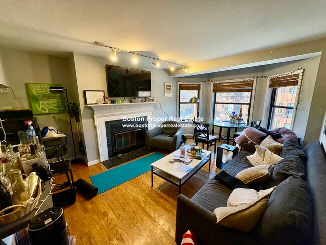 50 Saint Stephen St, Unit 6 in Boston, MA - Building Photo - Building Photo