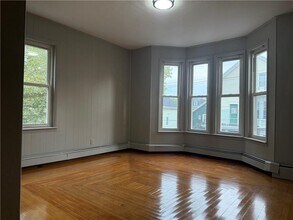 50 E Transit St in Providence, RI - Building Photo - Building Photo