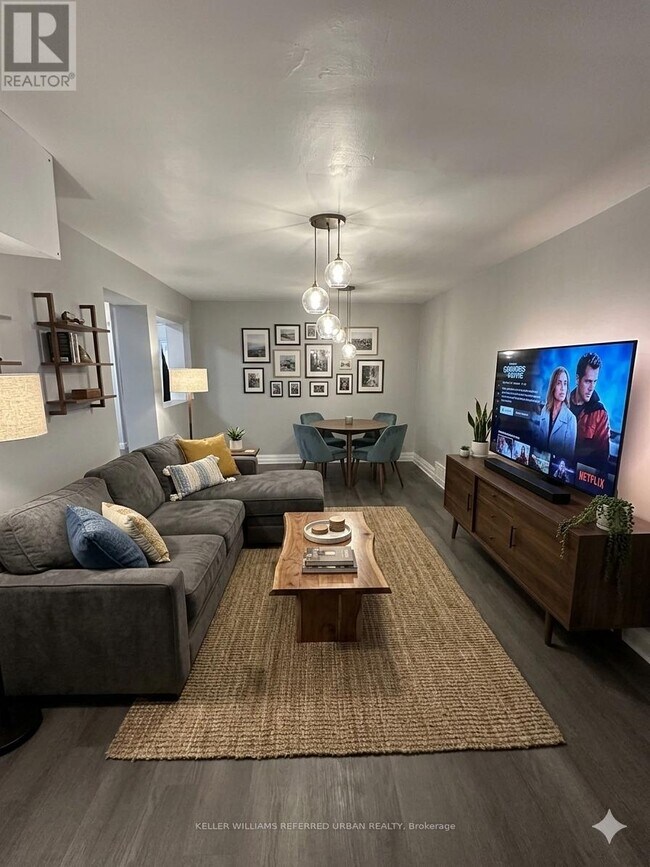 property at 10140 Yonge St