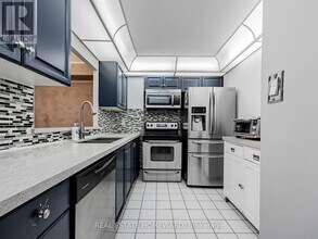 88 Corporate Dr in Toronto, ON - Building Photo - Building Photo