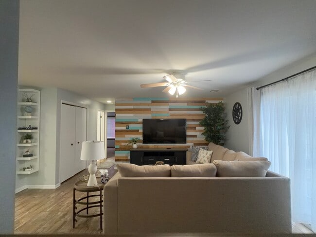 property at 920 Camellia Dr