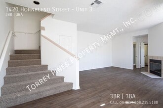 1420 Hornblend St in San Diego, CA - Building Photo - Building Photo