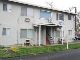 1617 Arcade Blvd in Sacramento, CA - Building Photo