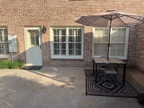 8910 Pinehurst Cove in Duluth, GA - Building Photo - Building Photo
