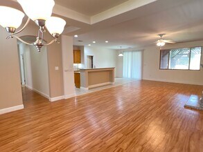 5314 Vista Del Mar Ave in Bakersfield, CA - Building Photo - Building Photo