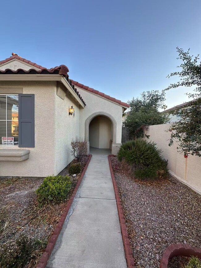 2997 Paseo Hills Way in Henderson, NV - Building Photo - Building Photo