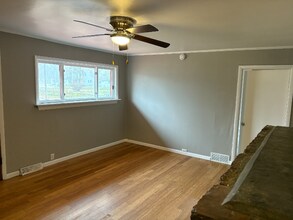 134 Carter Lake Club in Carter Lake, IA - Building Photo - Building Photo