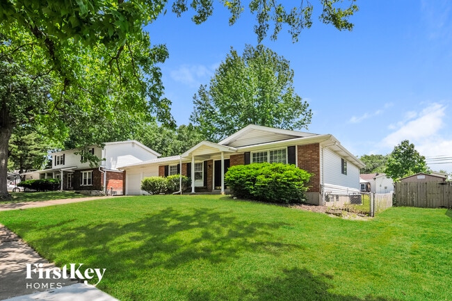 11922 Branridge Rd in Florissant, MO - Building Photo - Building Photo