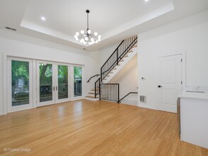 842 N Wolcott Ave in Chicago, IL - Building Photo - Building Photo