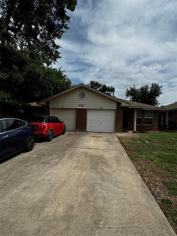 property at 8613 Talyne Chaise Cir