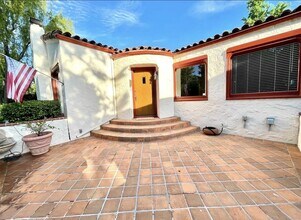 1127 Clark Way in San Jose, CA - Building Photo - Building Photo