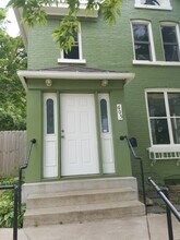 605 E Main St, Unit 1 in Mankato, MN - Building Photo - Building Photo