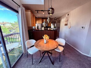 6380 S Boston St in Greenwood Village, CO - Foto de edificio - Building Photo