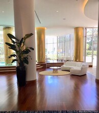 5151 Collins Ave-Unit -421 in Miami, FL - Building Photo - Building Photo