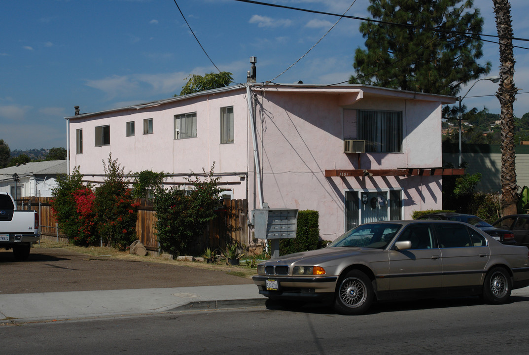 3654 S Bonita St in Spring Valley, CA - Building Photo