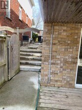 23 Drohan Dr in Guelph, ON - Building Photo - Building Photo