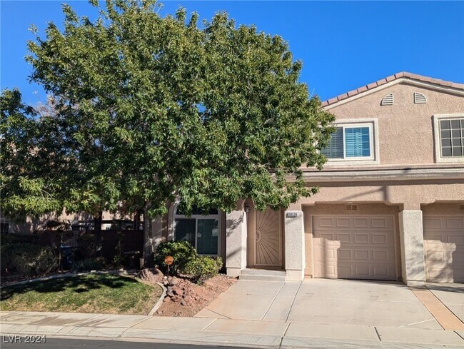 10124 Rising Tree St in Las Vegas, NV - Building Photo - Building Photo