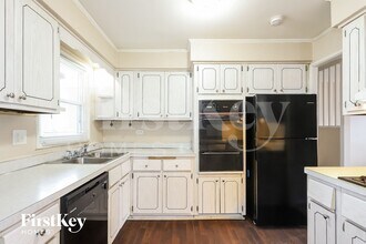 374 Oswego St in Park Forest, IL - Building Photo - Building Photo