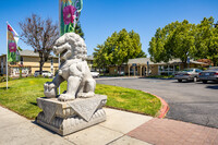 Lion Villas in San Jose, CA - Building Photo - Building Photo