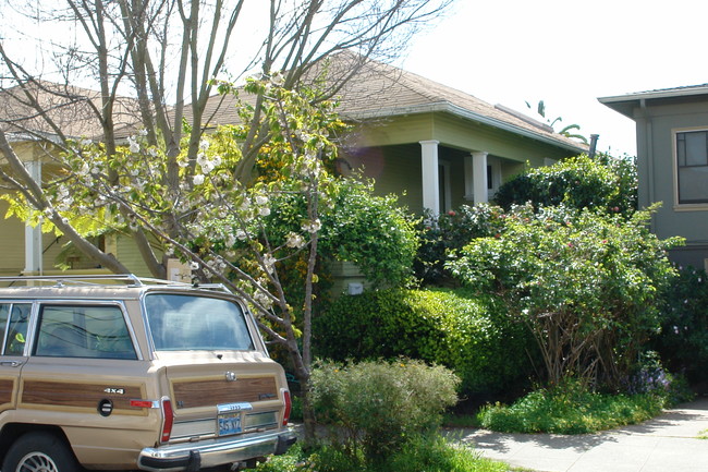 1740 Addison St in Berkeley, CA - Building Photo - Building Photo