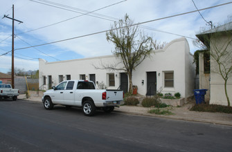 519-527 S Convent Ave in Tucson, AZ - Foto de edificio - Building Photo