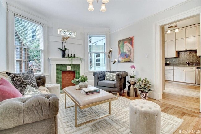 property at 2952 Steiner St
