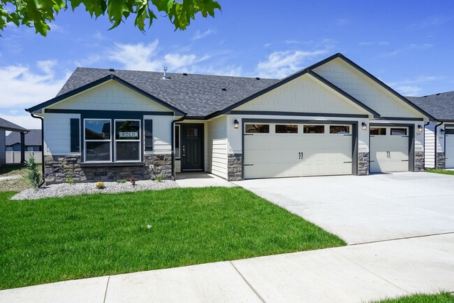 property at 3837 N Lynn St