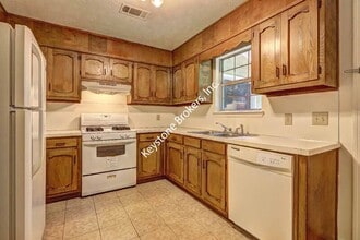 2492 Whitehead Pl Dr in Suwanee, GA - Building Photo - Building Photo