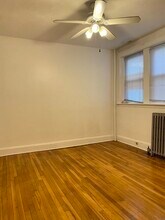 2031 Commonwealth Ave in Boston, MA - Building Photo - Building Photo