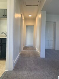 211 Pershing Ave N photo'