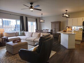 6213 121st St E in Puyallup, WA - Building Photo - Building Photo