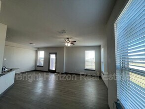 10604 Tube Dr in Hurst, TX - Building Photo - Building Photo