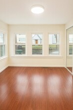 74 Grand St in Lowell, MA - Building Photo - Building Photo