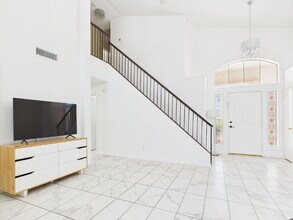 13650 N 82nd Ln in Peoria, AZ - Building Photo - Building Photo