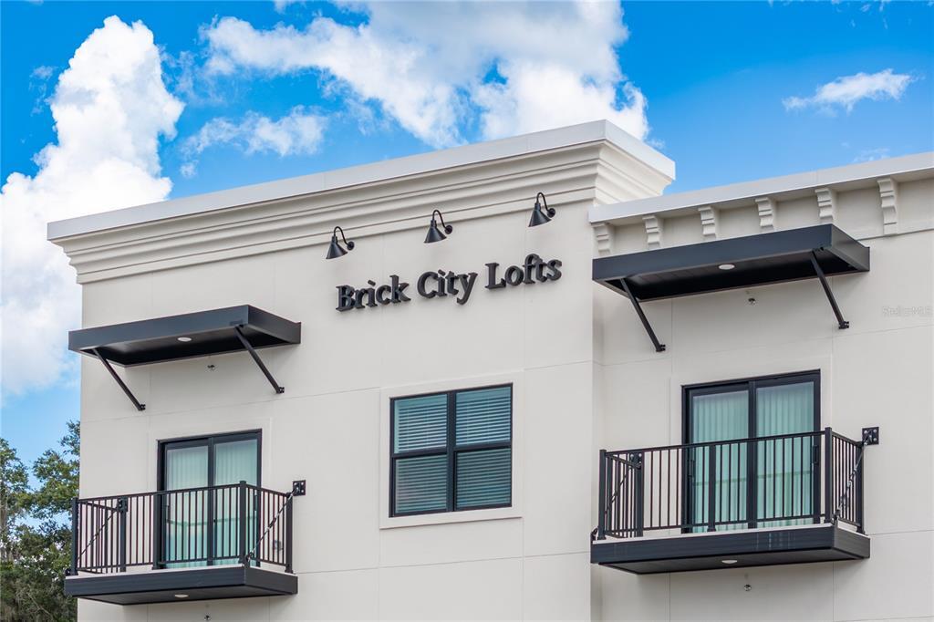 419 SE 1st Ave in Ocala, FL - Foto de edificio