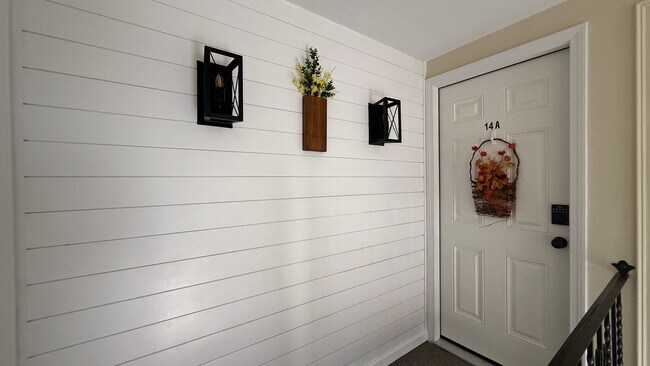 12 Union St in Dover, NH - Building Photo - Building Photo