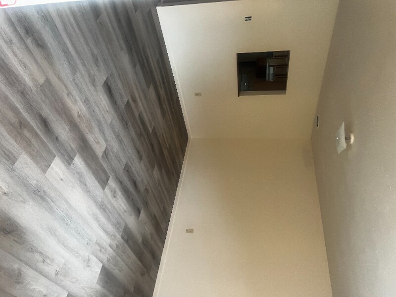4907 Scruggs Station Rd in Jefferson City, MO - Foto de edificio