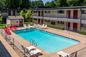 Victor South Apartments in Tulsa, OK - Foto de edificio - Building Photo