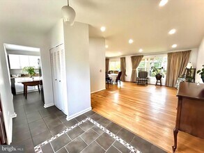 10202 McGovern Dr in Silver Spring, MD - Building Photo - Building Photo